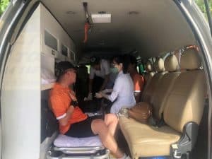 xe-cuu-thuong-phuong-dien-hong-hoat-dong-24-7